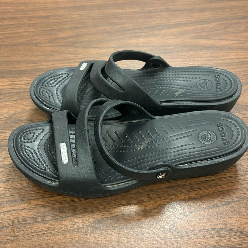 Croc ladies slides